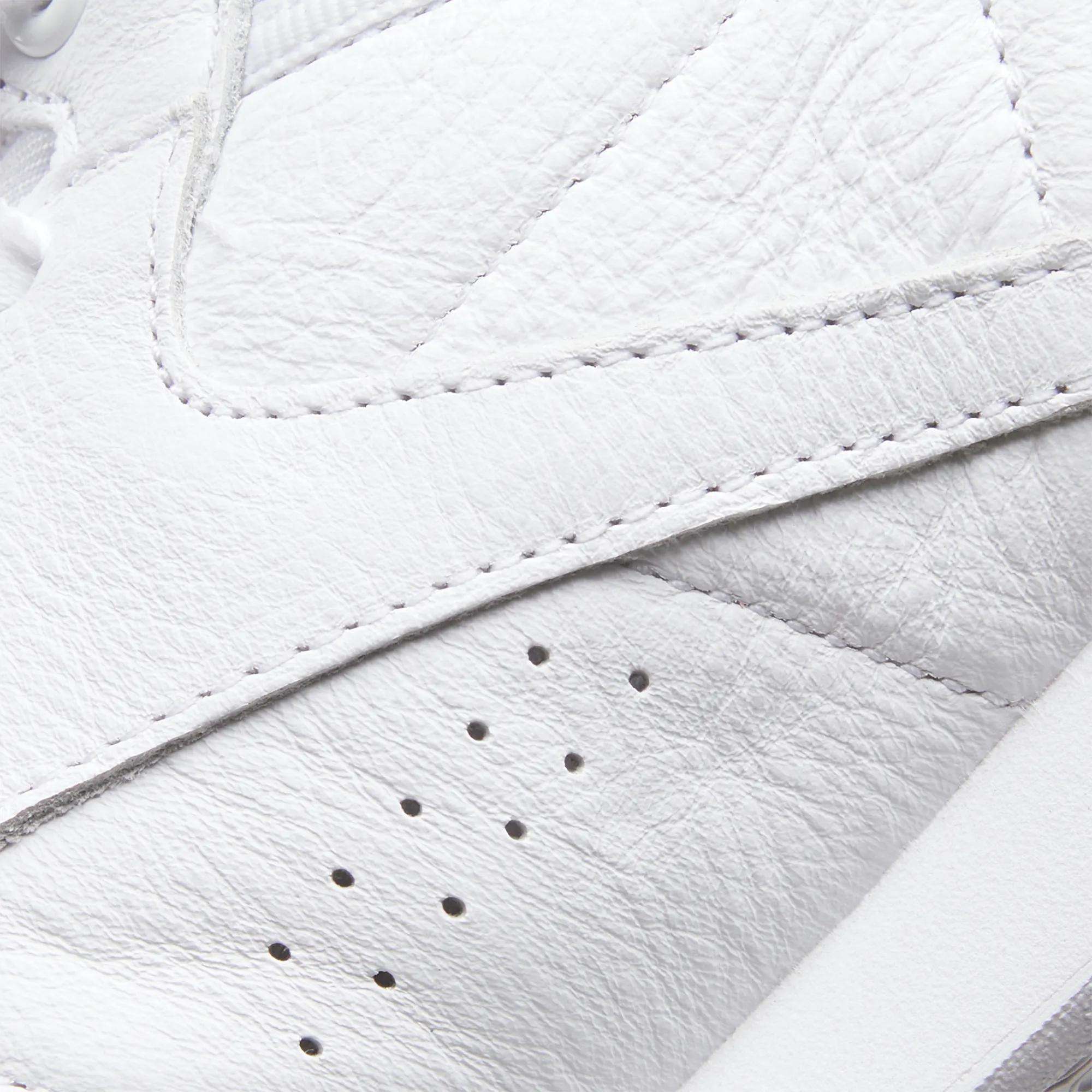 Women's Freestyle Hi Shoes - Image 5