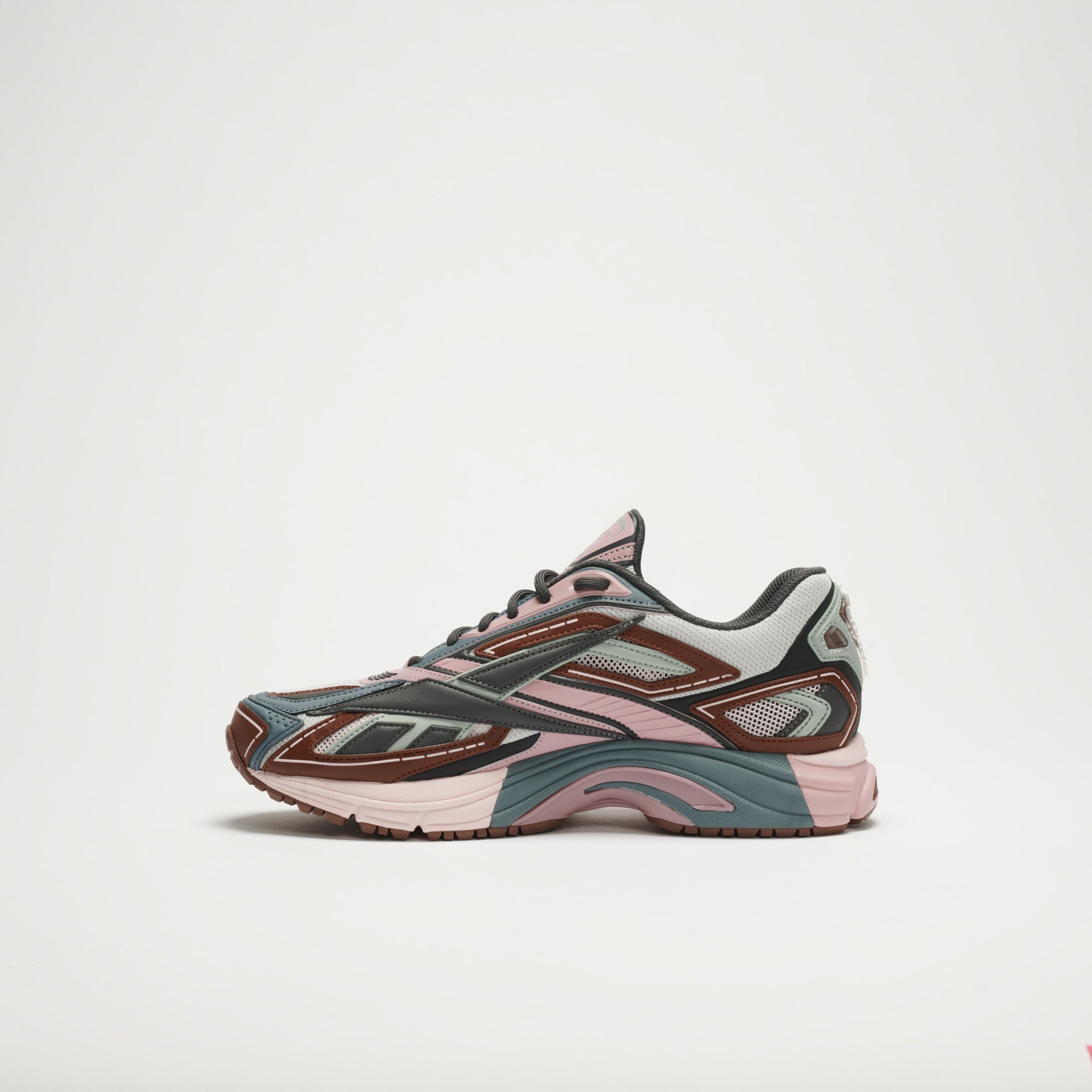 Premier Road Ultra LTD Shoes - Image 4
