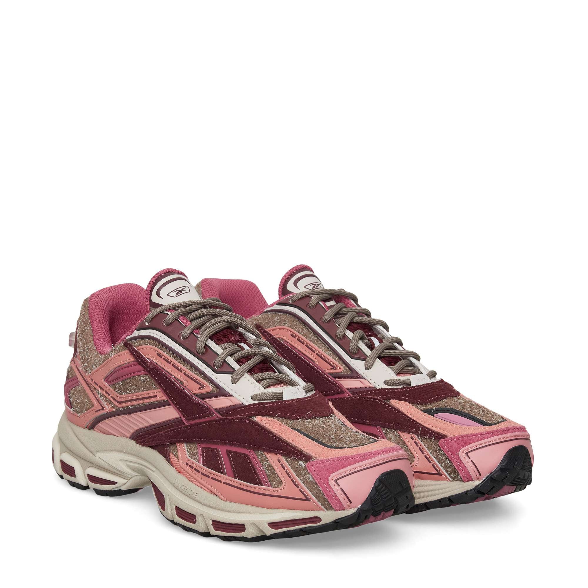 Premier Road Ultra Shoes - Image 2