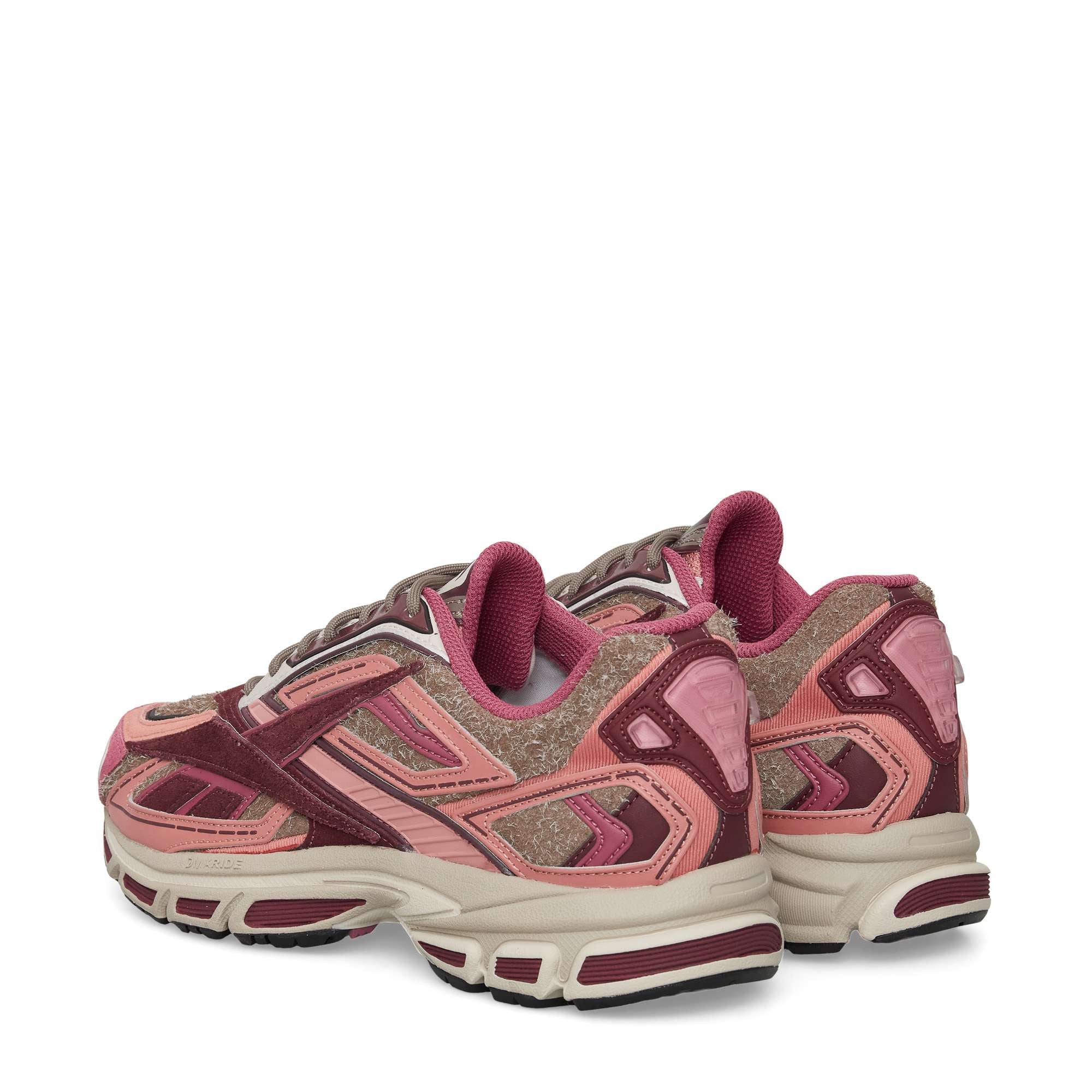 Premier Road Ultra Shoes - Image 4