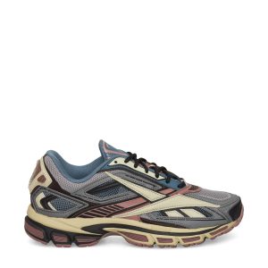 Premier Road Ultra Shoes